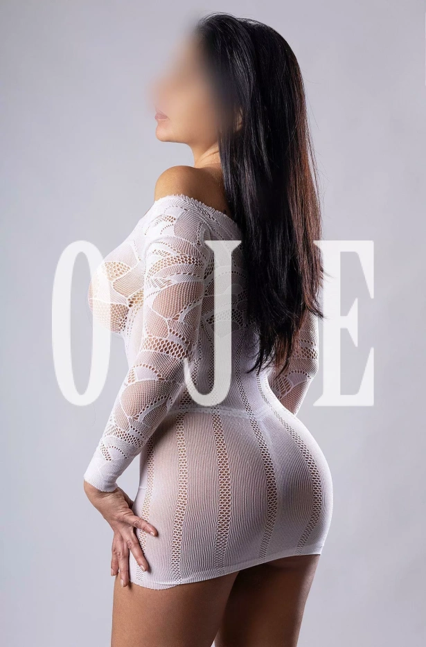 Fernanda, 912067209