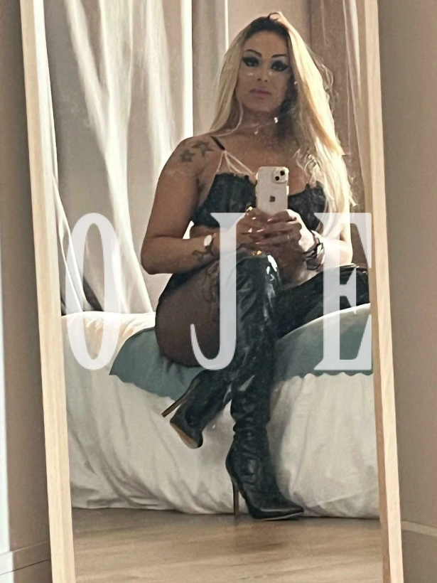 BDSM, Stripers: travesti em Viseu