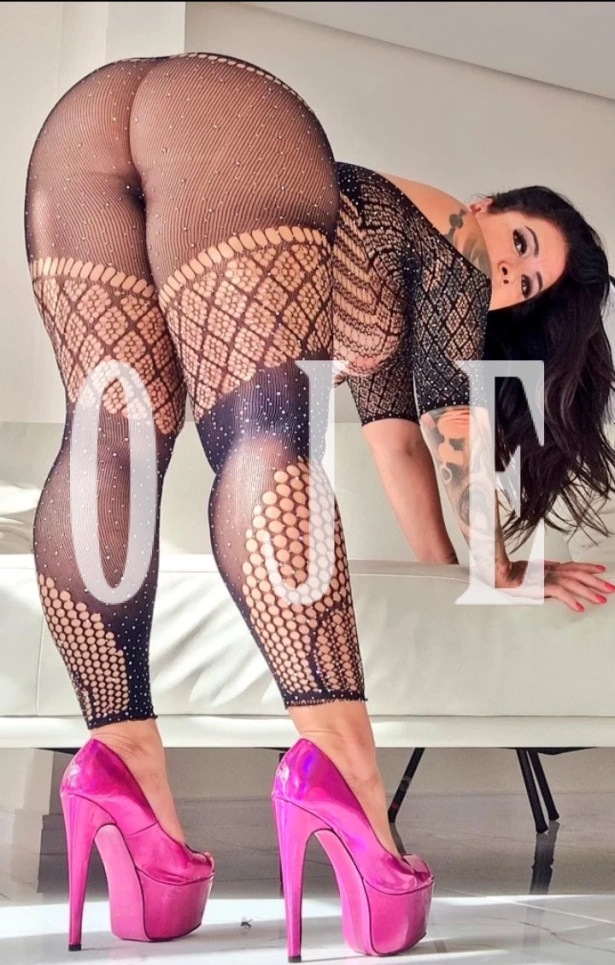 Monica santiago, 913166890
