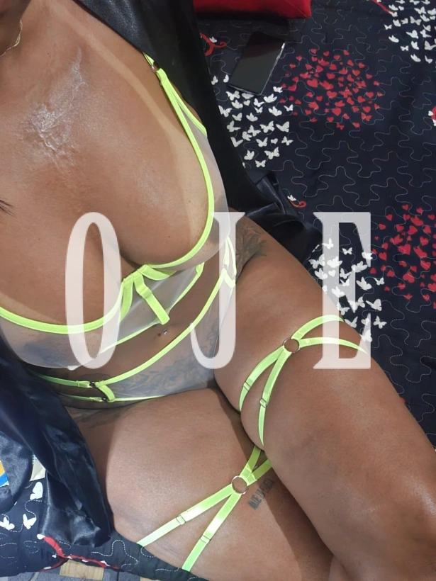 Fetichismo, Atenção à casais, Namoradinha, Massagem erótica, BDSM, Atenção à mulheres, Despedida de solteiro, Sexcam, Stripers: Escorts em Gaia