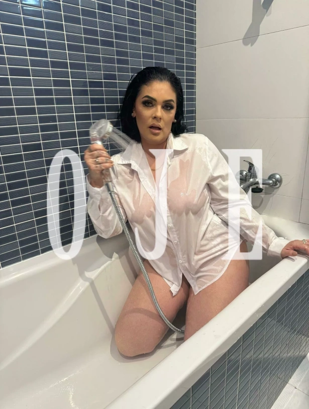 Namoradinha, Massagem erótica: Escorts em Porto