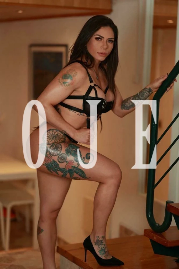 Atenção à casais, Namoradinha, Massagem erótica, Despedida de solteiro, Stripers: Escorts em Albufeira