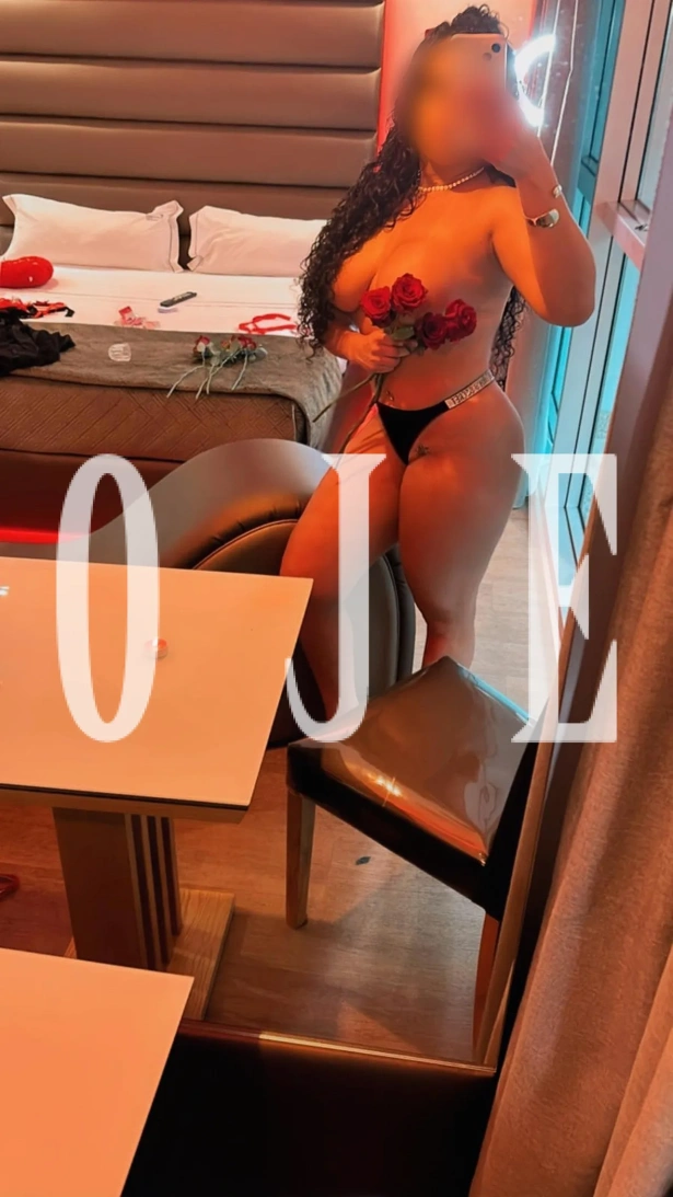 Fetichismo, Atenção à casais, Namoradinha, Massagem erótica, Atenção à deficientes físicos, Despedida de solteiro, Sexcam: Escorts em Coimbra