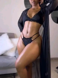 Preta, acompanhante em Faro 931627003