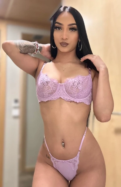 Aline Dantas, acompanhante em Braga 936110843