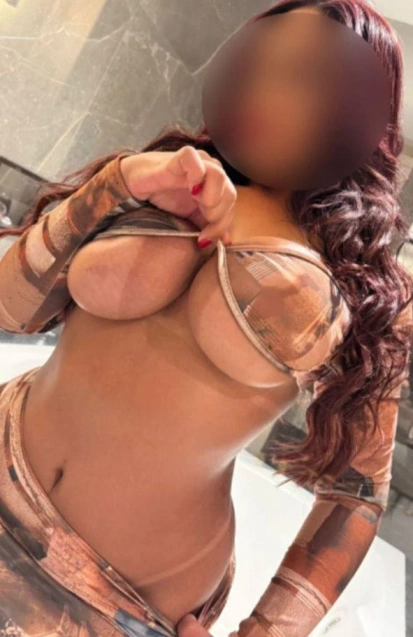 Luana, acompanhante em Albufeira 963845399